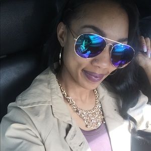 Meet your Posher, Shannel